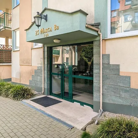 Sopockie Studio z Parkingiem przy Plaży i Molo by Noclegi Renters-3